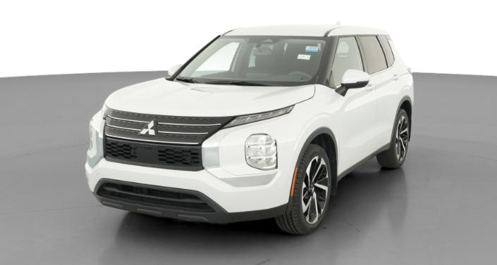 Thumbnail: 2022 Mitsubishi Outlander - 1