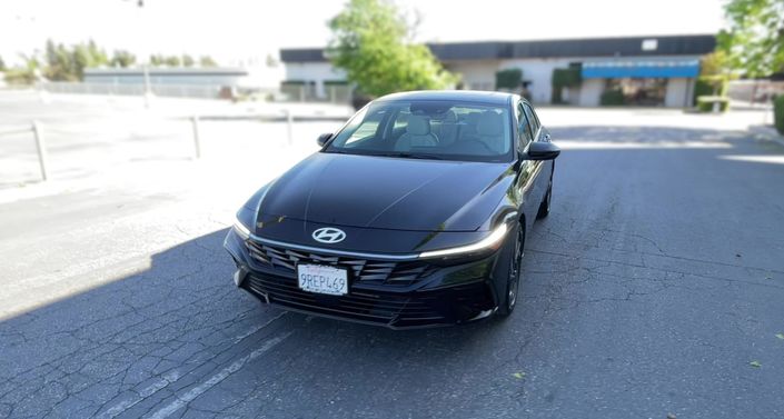 Thumbnail: 2025 Hyundai Elantra - 1