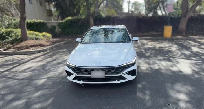 Thumbnail: 2025 Hyundai Elantra - 1