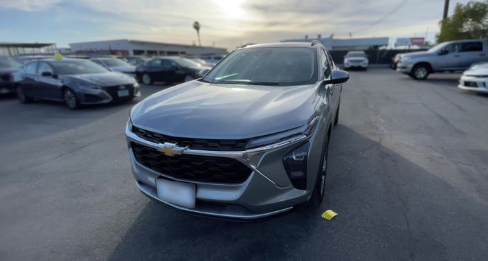 Thumbnail: 2025 Chevrolet Trax - 1