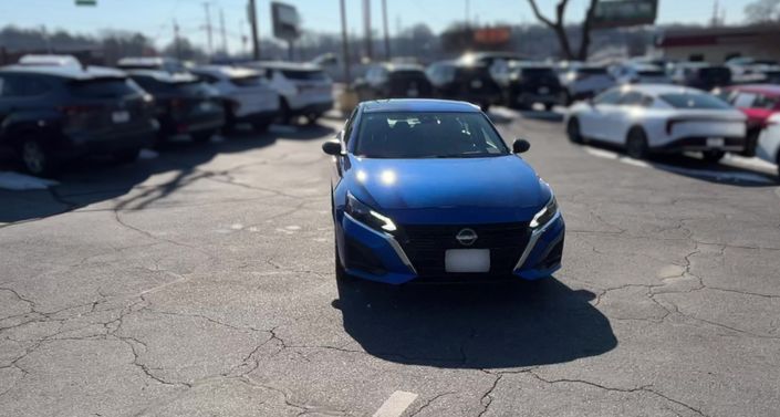 Thumbnail: 2025 Nissan Altima - 1