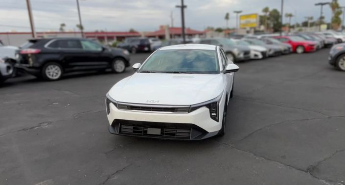 Thumbnail: 2025 Kia K4 - 1