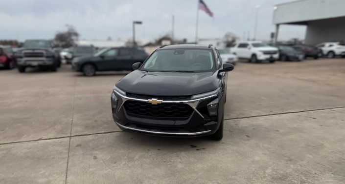 Thumbnail: 2025 Chevrolet Trax - 1