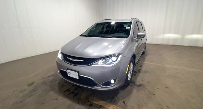 Thumbnail: 2018 Chrysler Pacifica - 1