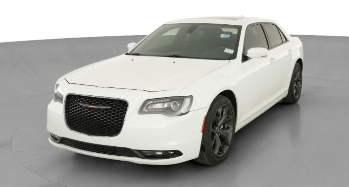 Thumbnail: 2022 Chrysler 300 - 1