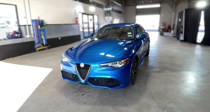Thumbnail: 2018 Alfa Romeo Giulia - 1