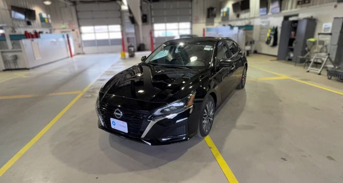 Thumbnail: 2025 Nissan Altima - 1