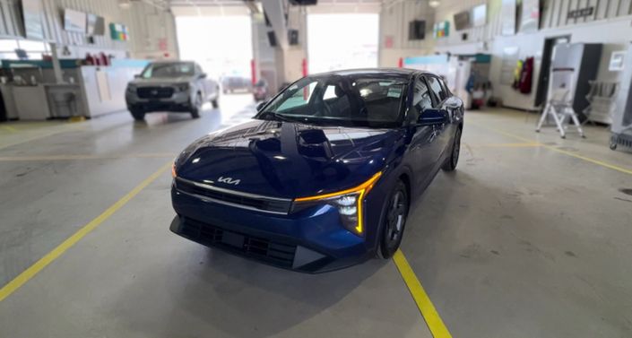 Thumbnail: 2025 Kia K4 - 1