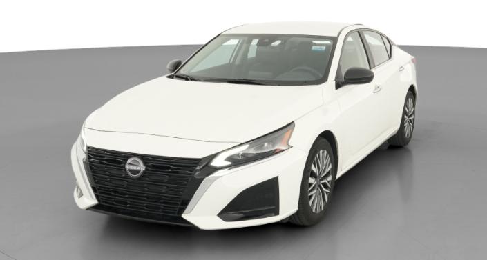 Thumbnail: 2025 Nissan Altima - 1