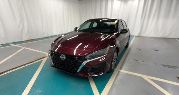Thumbnail: 2025 Nissan Altima - 1