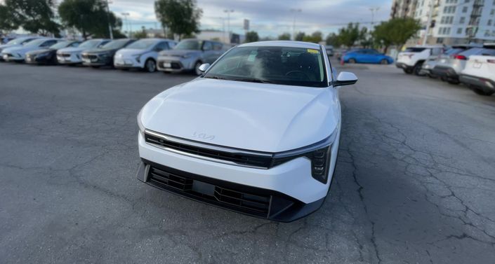 Thumbnail: 2025 Kia K4 - 1