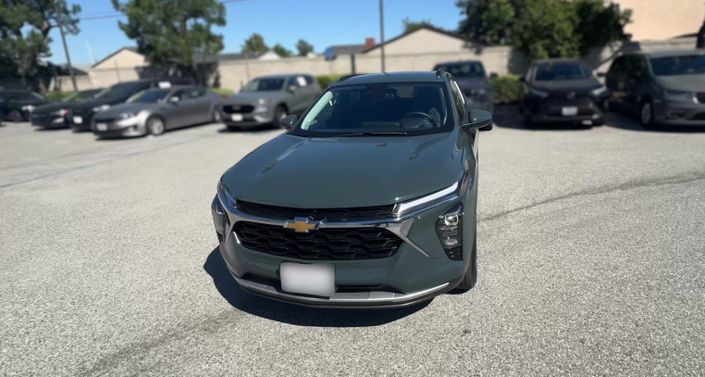 Thumbnail: 2025 Chevrolet Trax - 1