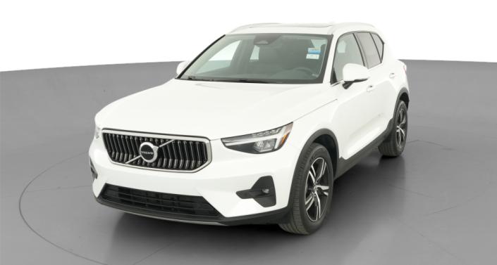Thumbnail: 2023 Volvo XC40 - 1