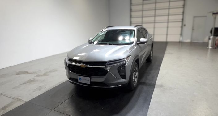 Thumbnail: 2025 Chevrolet Trax - 1