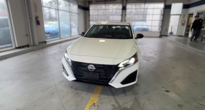 Thumbnail: 2025 Nissan Altima - 1