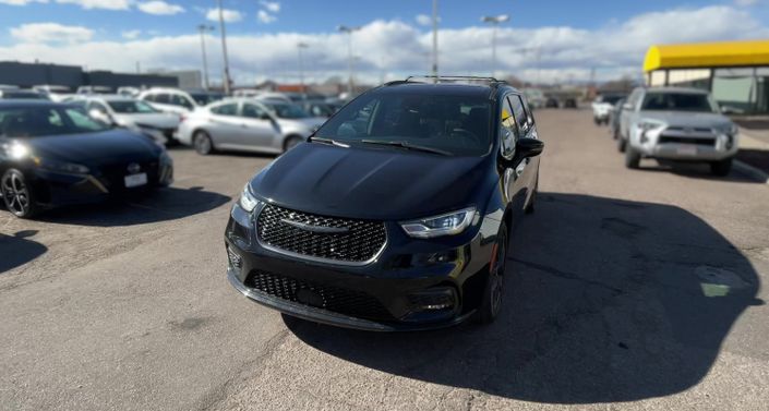 Thumbnail: 2025 Chrysler Pacifica - 1