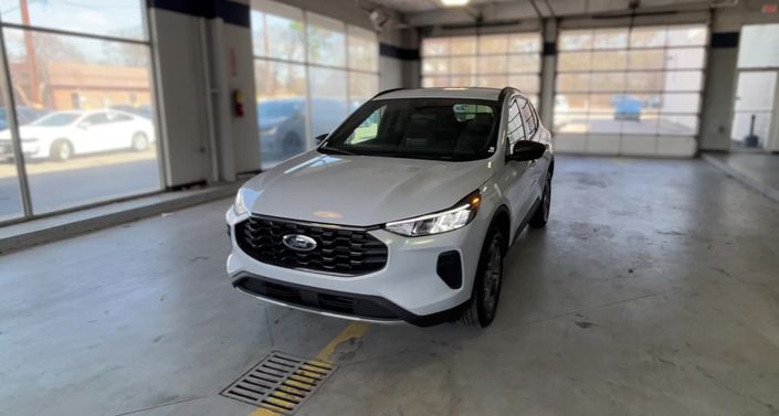 Thumbnail: 2025 Ford Escape - 1
