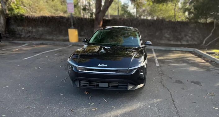 Thumbnail: 2025 Kia K4 - 1