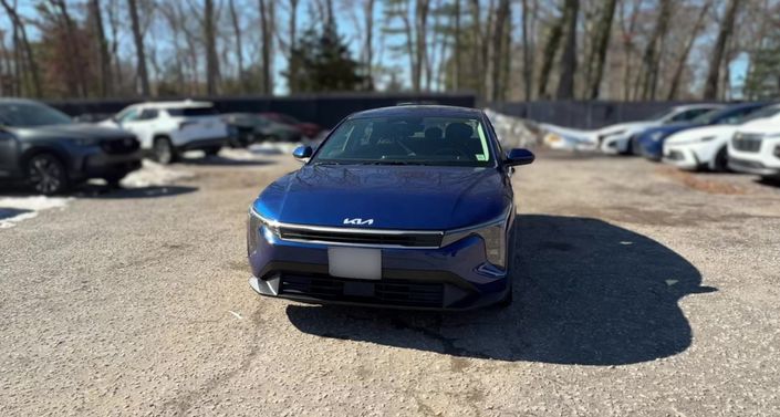 Thumbnail: 2025 Kia K4 - 1