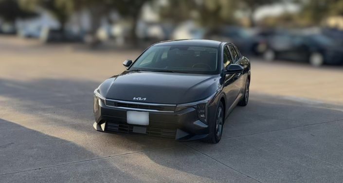 Thumbnail: 2025 Kia K4 - 1
