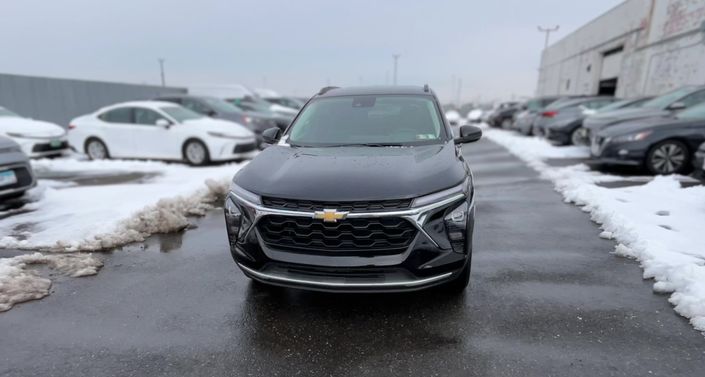 Thumbnail: 2025 Chevrolet Trax - 1