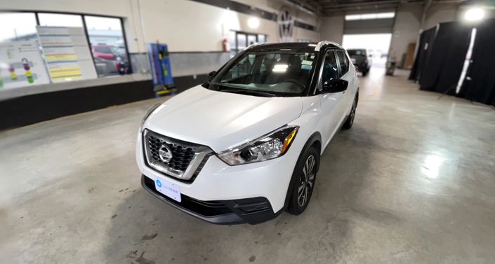 Thumbnail: 2018 Nissan Kicks - 1