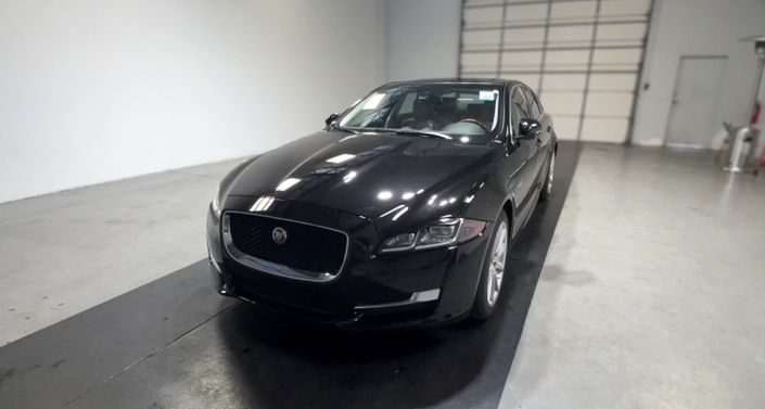 2017 Jaguar XJ R-Sport -
                  Tracy, CA