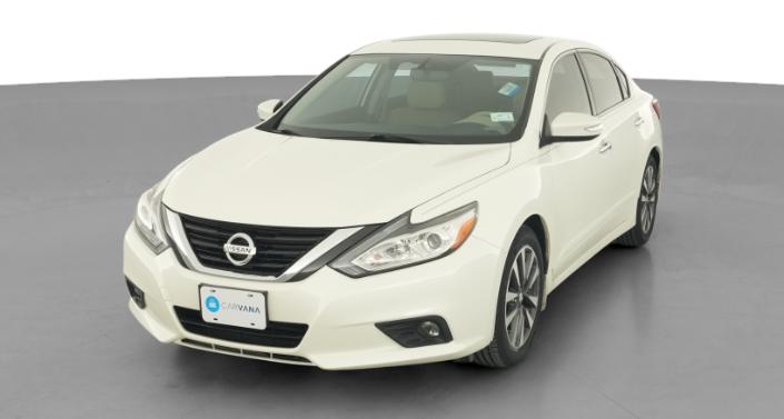 Thumbnail: 2017 Nissan Altima - 1