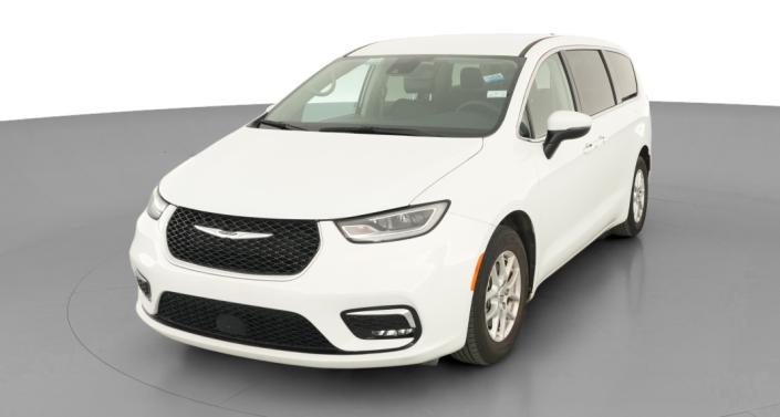 Thumbnail: 2023 Chrysler Pacifica - 1