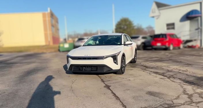 Thumbnail: 2025 Kia K4 - 1