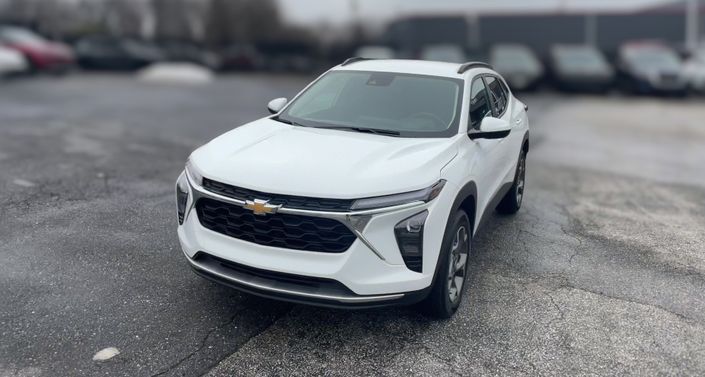 Thumbnail: 2025 Chevrolet Trax - 1
