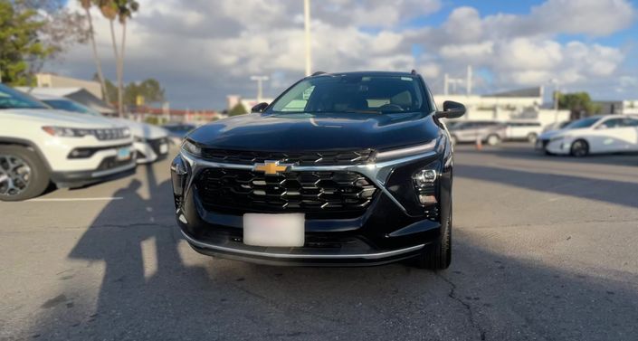 Thumbnail: 2025 Chevrolet Trax - 1