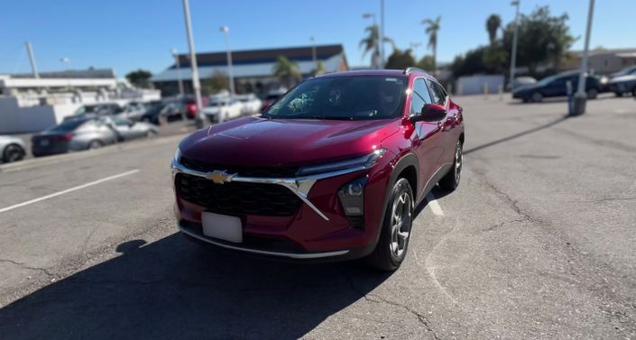 Thumbnail: 2025 Chevrolet Trax - 1