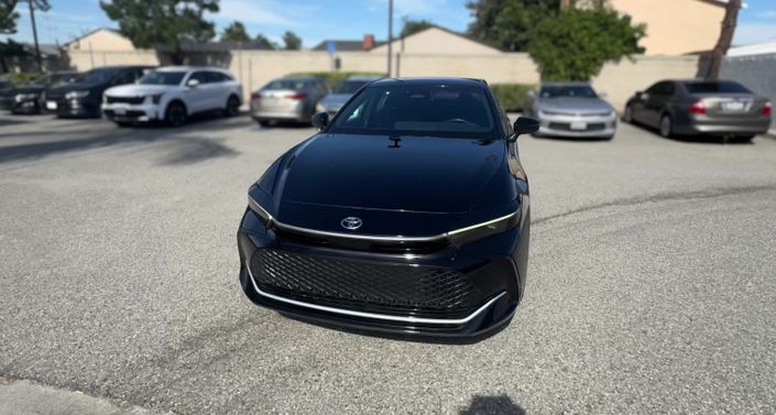 2025 Toyota Crown XLE -
                  Montebello, CA