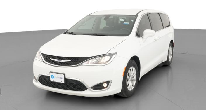 Thumbnail: 2018 Chrysler Pacifica - 1