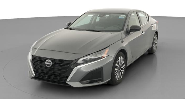 Thumbnail: 2025 Nissan Altima - 1