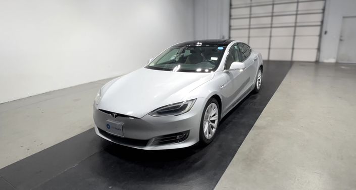 Thumbnail: 2016 Tesla Model S - 1