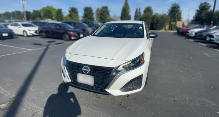 Thumbnail: 2025 Nissan Altima - 1