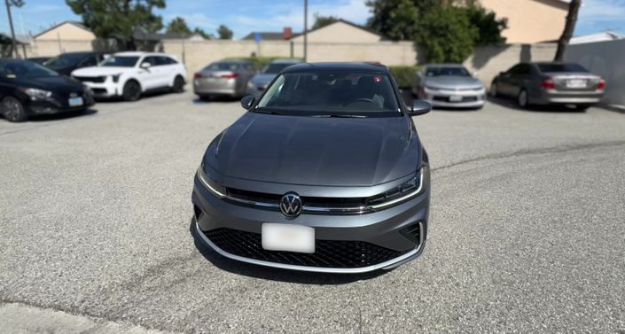 Thumbnail: 2025 Volkswagen Jetta - 1