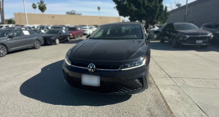 Thumbnail: 2025 Volkswagen Jetta - 1