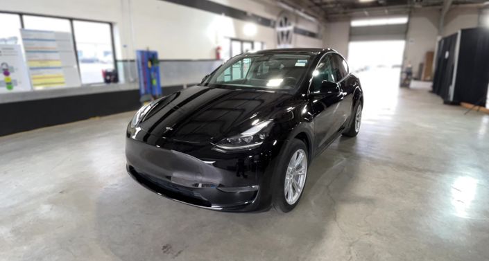 Thumbnail: 2022 Tesla Model Y - 1