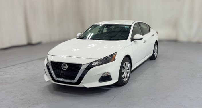 Thumbnail: 2022 Nissan Altima - 1