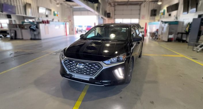 Thumbnail: 2022 Hyundai Ioniq - 1