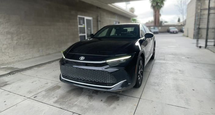 2025 Toyota Crown XLE -
                  Ontario, CA