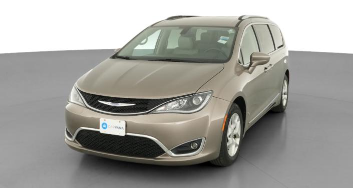 Thumbnail: 2018 Chrysler Pacifica - 1