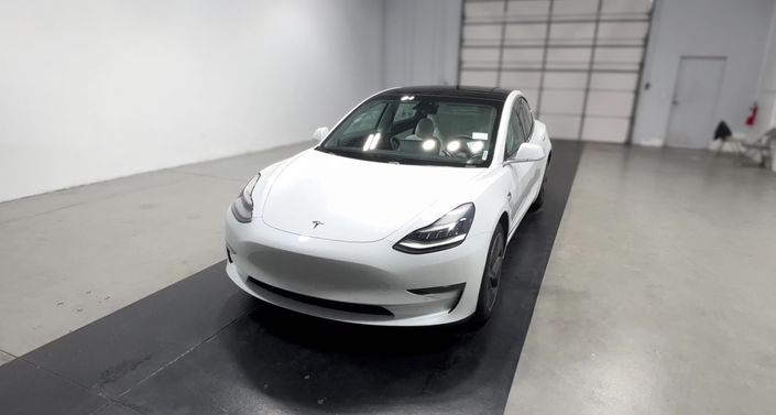 Thumbnail: 2020 Tesla Model 3 - 1