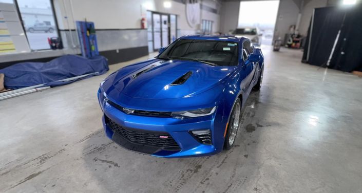 Thumbnail: 2018 Chevrolet Camaro - 1