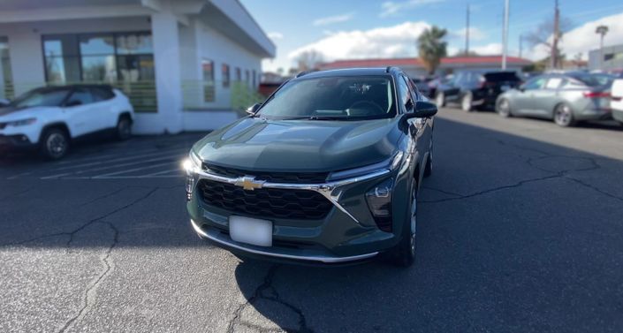 Thumbnail: 2025 Chevrolet Trax - 1