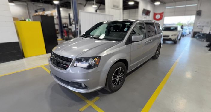 Thumbnail: 2018 Dodge Grand Caravan - 1