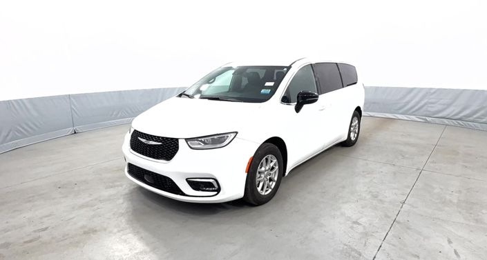 Thumbnail: 2025 Chrysler Pacifica - 1